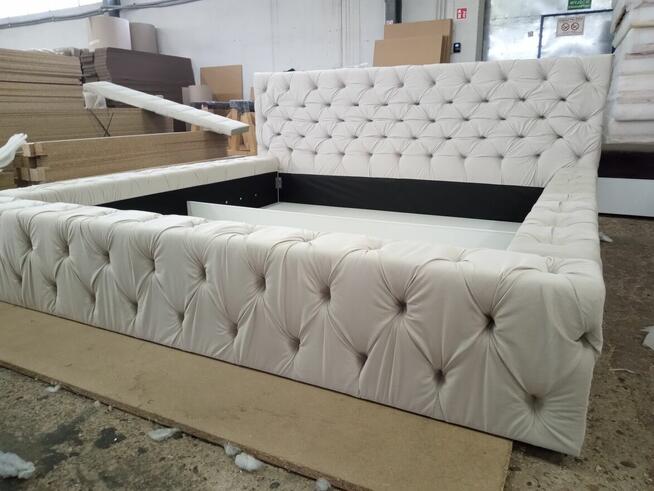 Panele tapicerowane oraz łóżka na wymiar z montażem