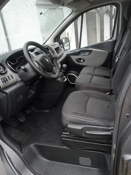 Renault Trafic LONG stan bdb 91330 tys.km. Polecam!