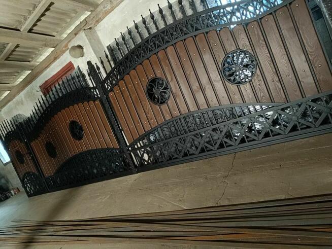 Brama Wjazdowa Dwuskrzydłowa Kuta