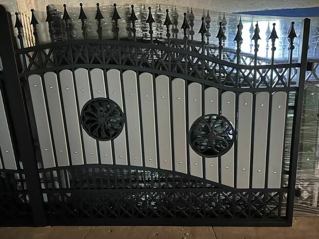 Brama Wjazdowa Dwuskrzydłowa Kuta Pręt Pełny 14/14