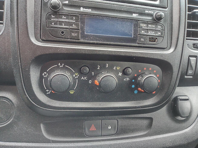 Renault Trafic LONG stan bdb 91330 tys.km. Polecam!