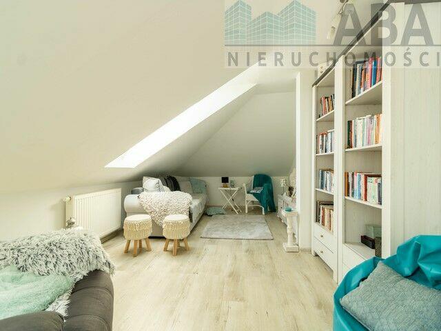 Wyjątkowy dom na sprzedaż z garażem w gm. Rzgów