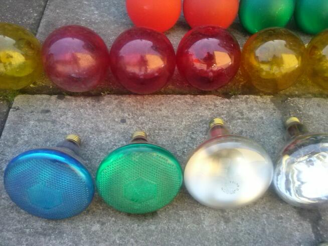 Żarówki ozdobne, 30 szt., 100 zł.