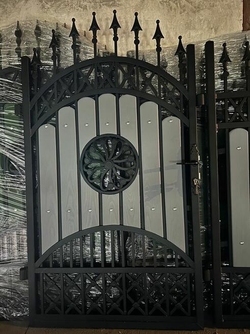 Brama Wjazdowa Dwuskrzydłowa Kuta Pręt Pełny 14/14