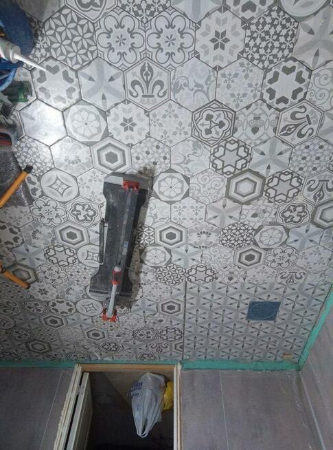 Remonty -Lazienki-elewacje.