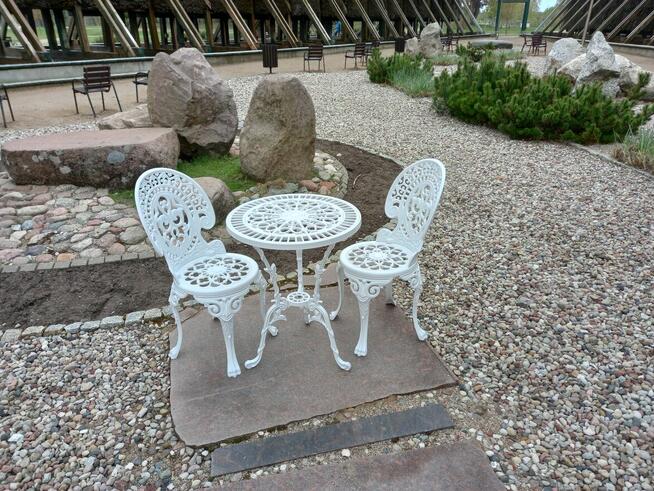 Meble ogrodowe żeliwne 1xstół 56FI + 2x krzesło