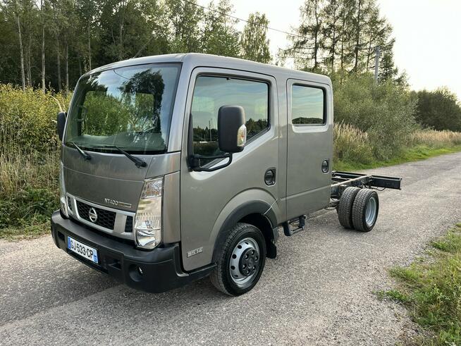 Nissan Cabstar dubel