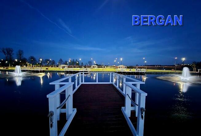 Budowa pomostów kładek ścieżek drewnianych wbijanie pali