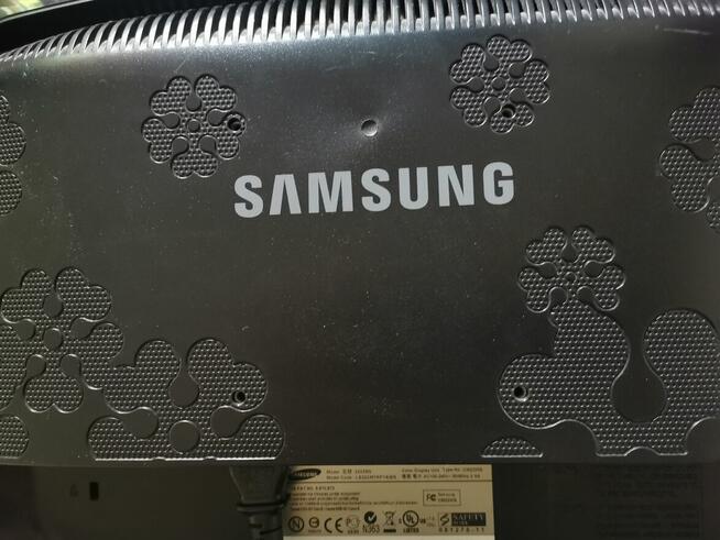Monitor Samsung 54 cali
