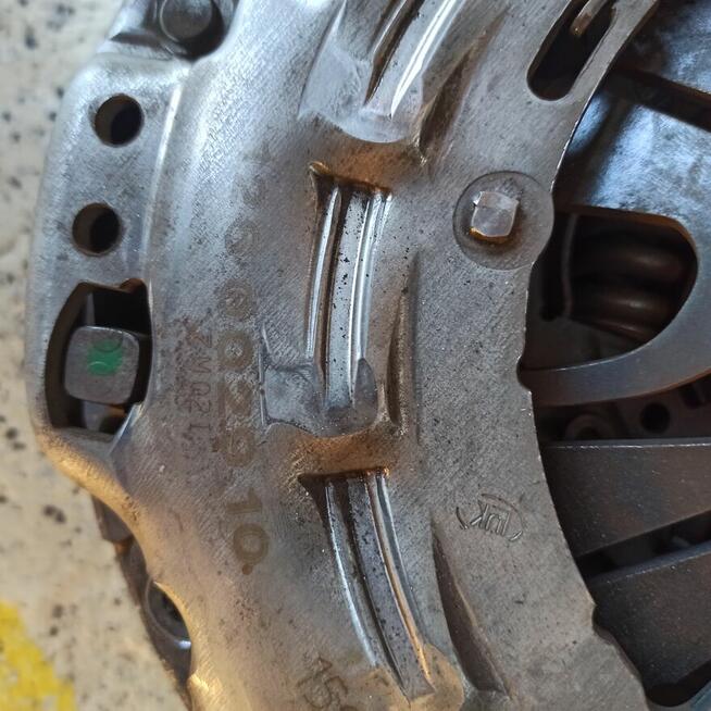 Sprzęgło dwumasa+tarcza+docisk+wysprzęglik SPRINTER 906, 3.0