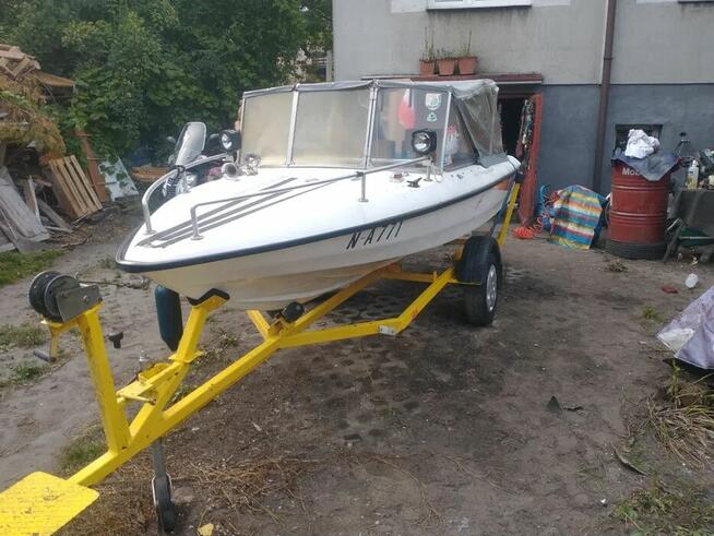 Sprzedam łódź motorowodną Fletcher silnik Echosonda 35 km