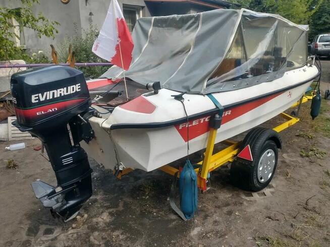 Sprzedam łódź motorowodną Fletcher silnik Echosonda 35 km
