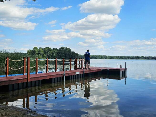 Pomost pływający na pływakach pomosty pływające producent