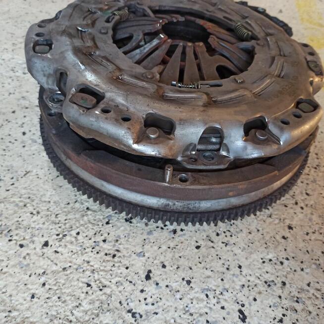 Sprzęgło dwumasa+tarcza+docisk+wysprzęglik SPRINTER 906, 3.0