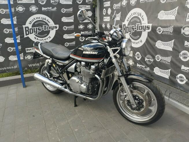 Kawasaki ZR Kawasaki ZR1100 Zephyr