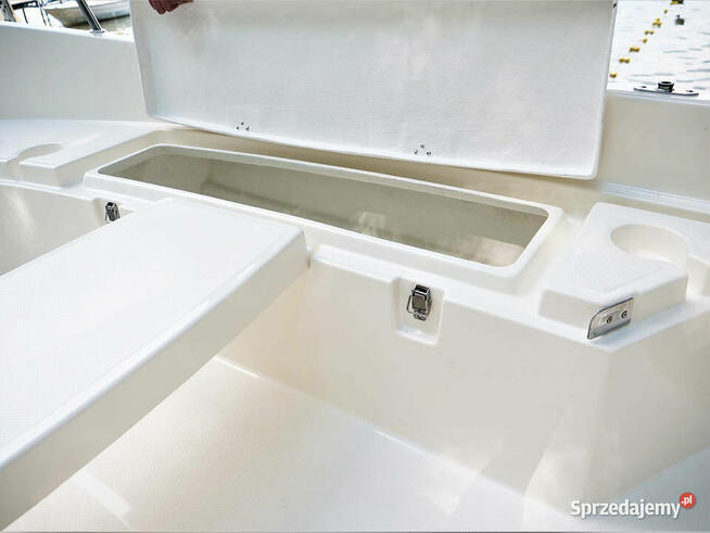 ŁÓDZ MOTOROWA WĘDKARSKA OPEN 400 z przyczepą 750kg