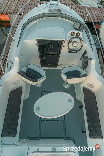 ŁÓDZ MOTOROWA KABINOWA 540 OPEN 6 OSOBOWA NOWA