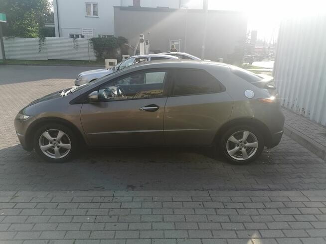 Sprzedam Honda Civic VIII UFO - Android Auto Apple Car Play