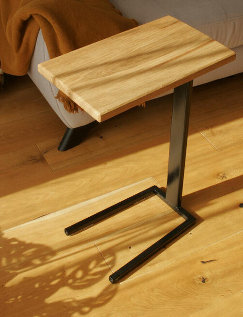 Dębowy stolik nakładany na sofę, kanapę, fotel itp model sn2