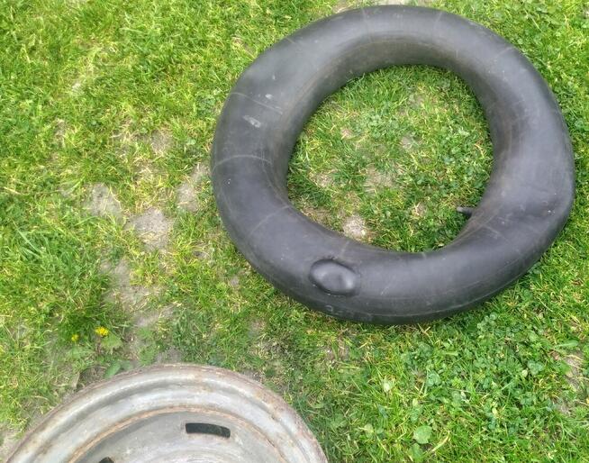 Sprzedam felgę z dętką do Fiata 126p