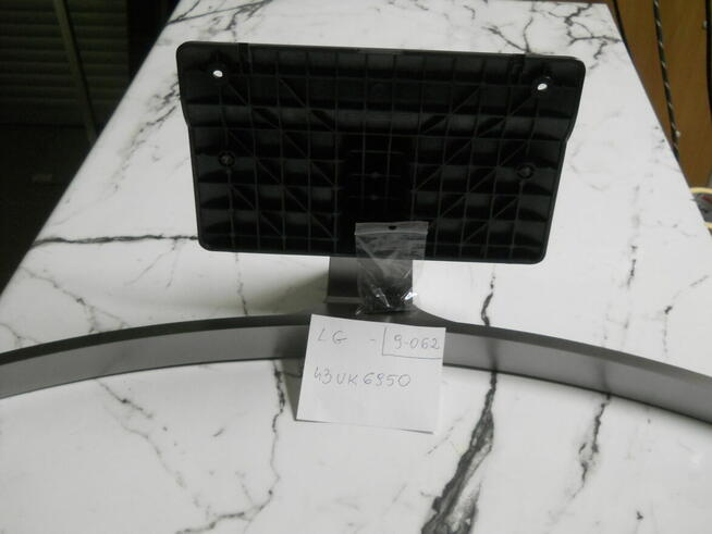 stopa z TV - LG 43UK6950 9-062