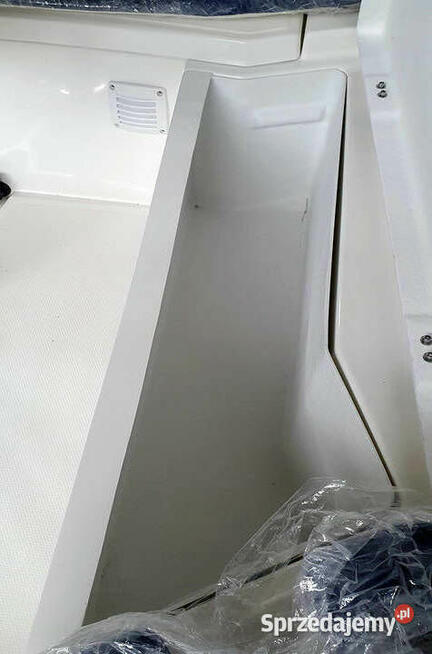 ŁÓDZ MOTOROWA WĘDKARSKA OPEN 400 z przyczepą 750kg