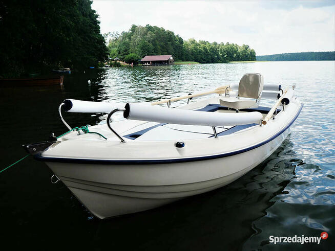 ŁÓDZ MOTOROWA WĘDKARSKA OPEN 400 z przyczepą 750kg