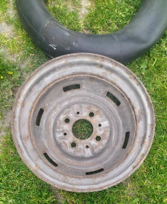 Sprzedam felgę z dętką do Fiata 126p