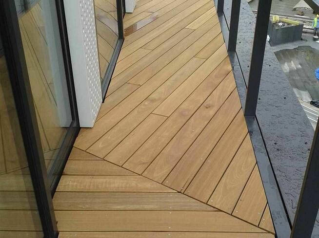 Deska tarasowa świerk 23x160 od producenta kl.AB sucha ryfel