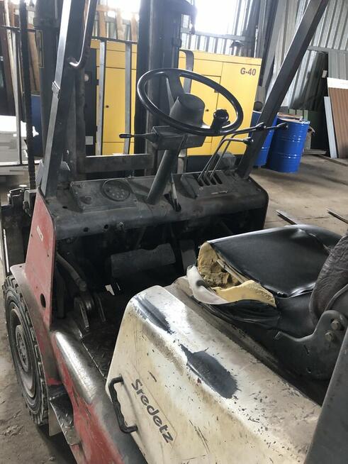 Wózek widłowy - Widlak Sredetz