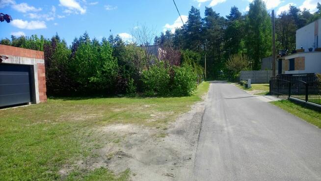 Nowoczesny parterowy dom blisko lasu