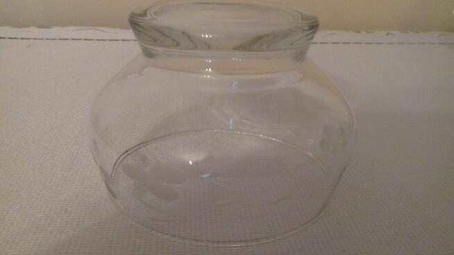 Salaterki szklane ze szlifem, zestaw Vintage, do sprzed