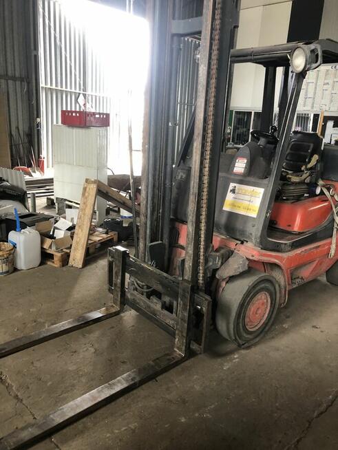 Wózek widłowy LINDE - widlak.