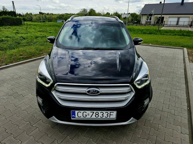 Ford Kuga 2019 rok 4x4 Titanium automat
