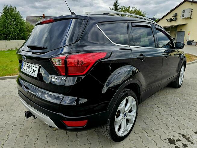 Ford Kuga 2019 rok 4x4 Titanium automat
