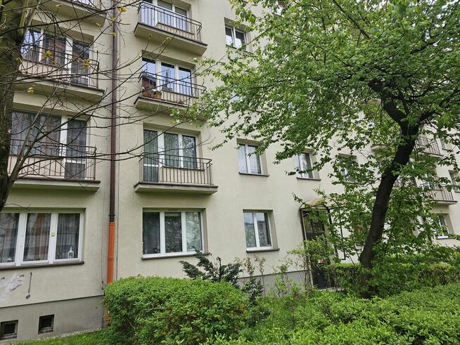 Bezpośrednio 2-pok. po generalnym remoncie Ligota