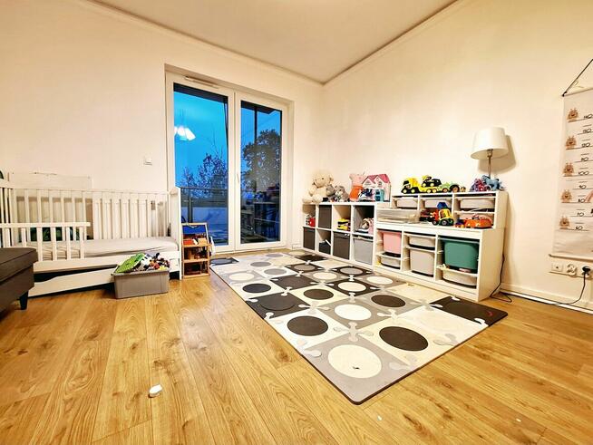 Przestronne mieszkanie z widokiem na las!