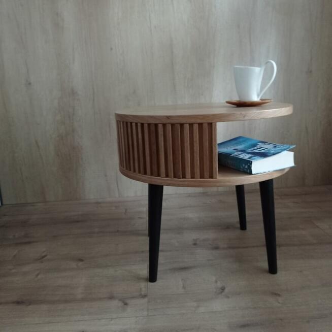 Dębowy stolik kawowy