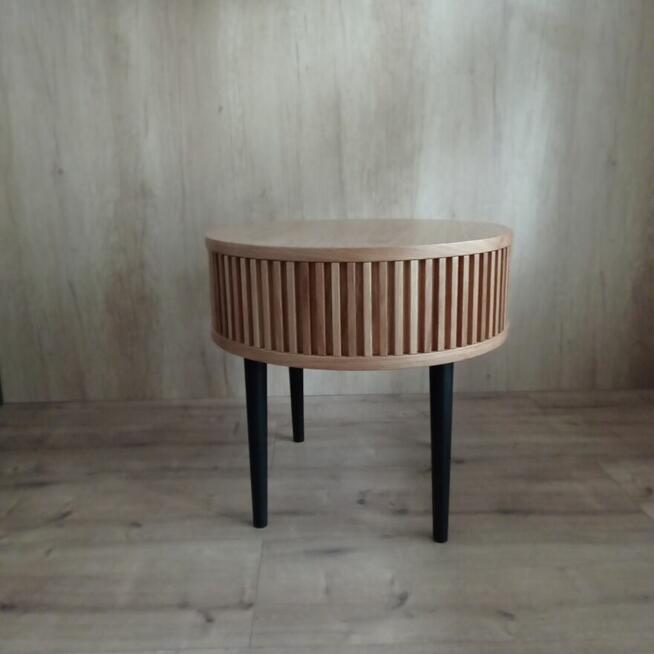 Dębowy stolik kawowy