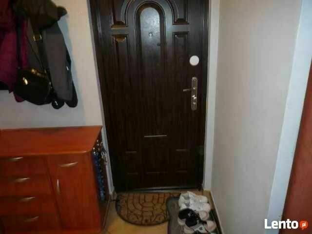 Zamienimy M3 na Retkini na M4 (trzy pokoje) też Retkinia