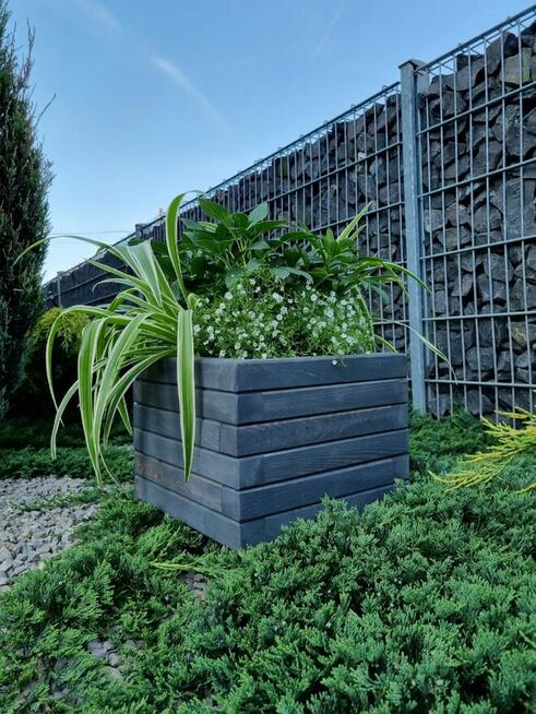 Donica drewniana sosnowa KWADRATOWA