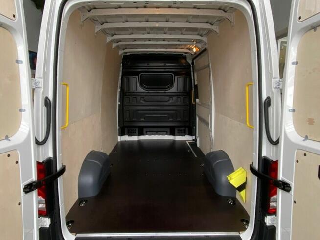 Transport towarowy - VW Crafter maxi