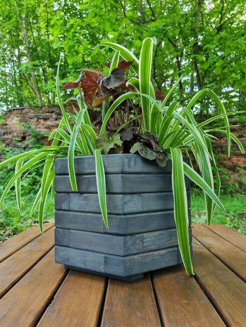 Donica drewniana sosnowa SZEŚCIOKĄTNA