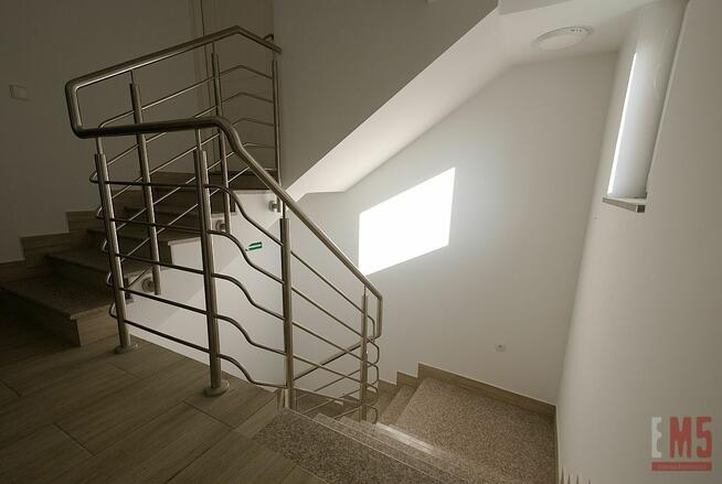 Dom Białystok Słoneczny Stok, Stroma