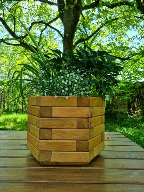 Donica drewniana sosnowa SZEŚCIOKĄTNA