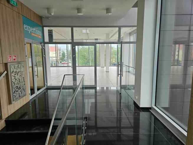 Wynajmę lokal 261 m2 w Dębicy ul. Rzeszowska 53