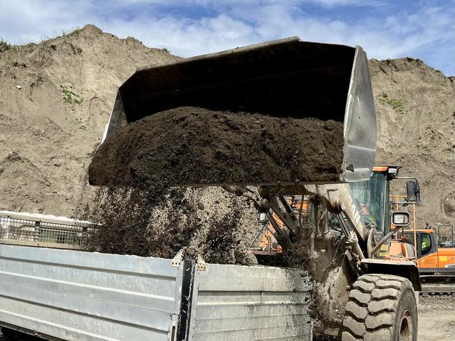 Ziemia ogrodowa przesiewana / pod trawnik / Wrocław