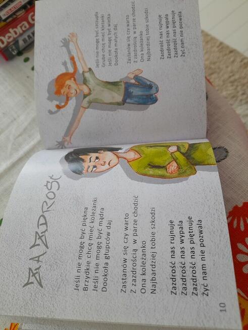 Płyta cd Stawaj do walki zespołu Winnica z książką