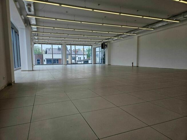 Wynajmę lokal 261 m2 w Dębicy ul. Rzeszowska 53