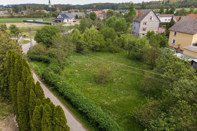 Atrakcyjna działka w Gościszowie